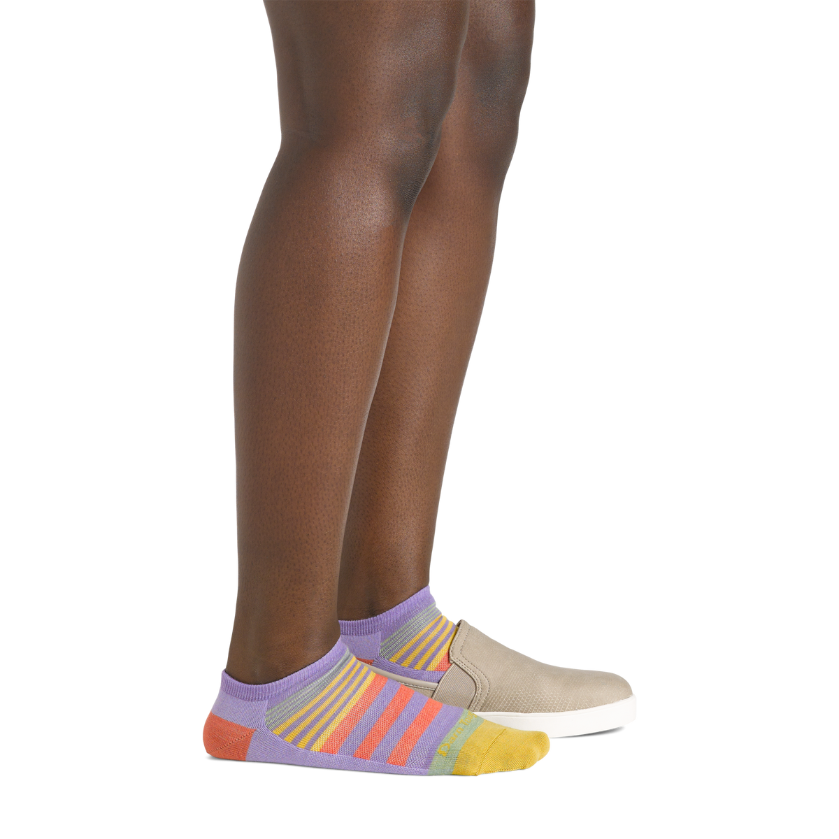 6073 women's beachcomber no show socks with stripes in lavender on foot with sneakers